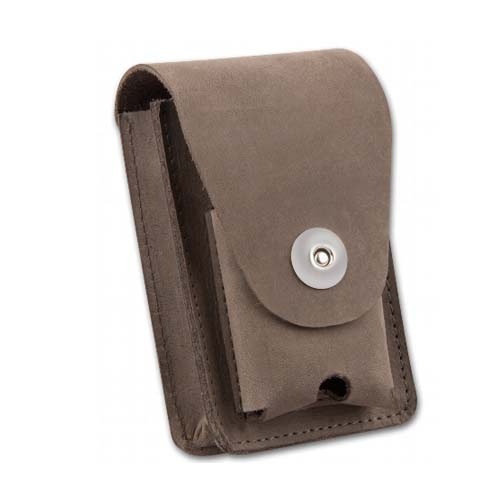 zigaretten-etui-zigarettenetui-leder-braun-mit-feuerzeugkoecher-und-guertelschlaufe-fuer-20-zigaretten-cigarre24-677-86629-n01 Zigaretten-Etui Leder in braun mit Feuerzeugköcher und Gürtelschlaufe, 20er